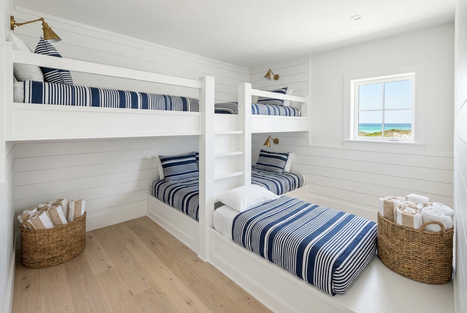 The bunk room, four berths with their own reading lights